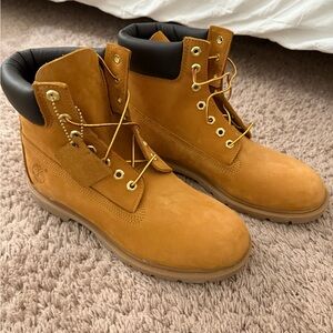 Brand New! Timberland Classic Waterproof Boot